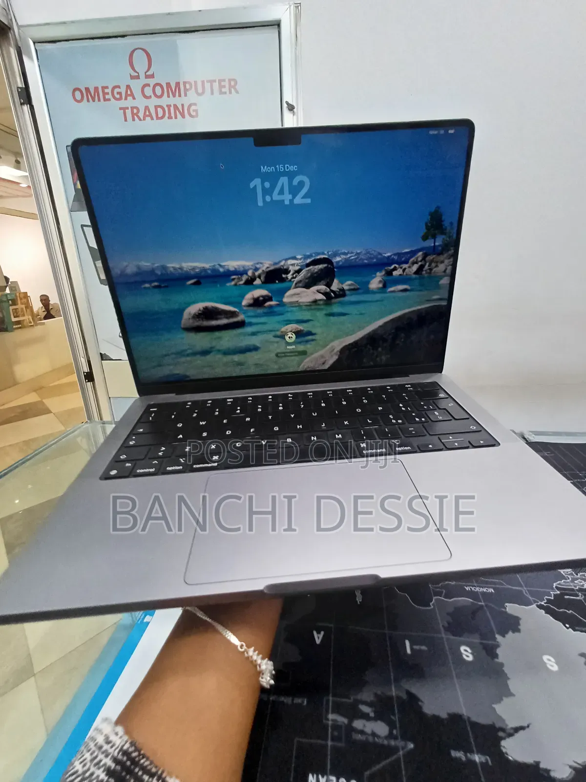 New Laptop Apple MacBook Pro M1 32GB Apple M1 Pro SSD 512GB
