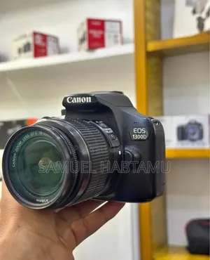 Canon 1300d Camera