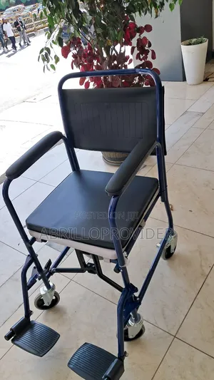 Toilet Wheelchair口手wheelchair水手wheelchair水手wheelchair田手wheelchair田手whe