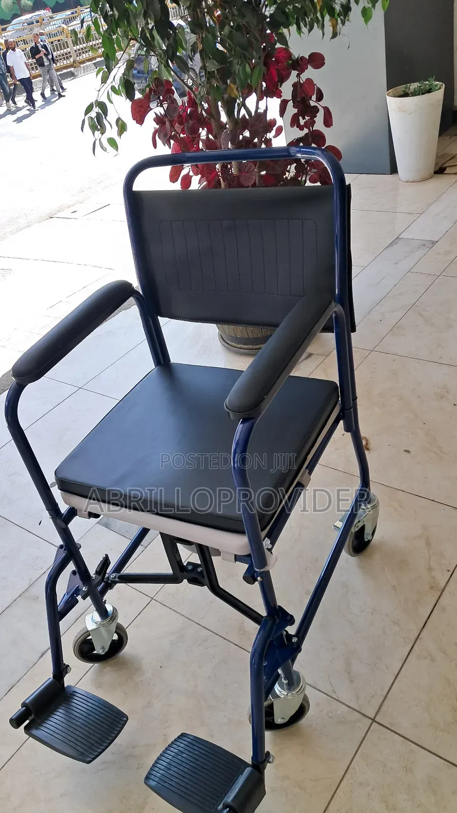 Toilet Wheelchair口手wheelchair水手wheelchair水手wheelchair田手wheelchair田手whe