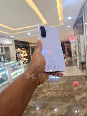New Samsung Galaxy A36 128 GB Rose Gold