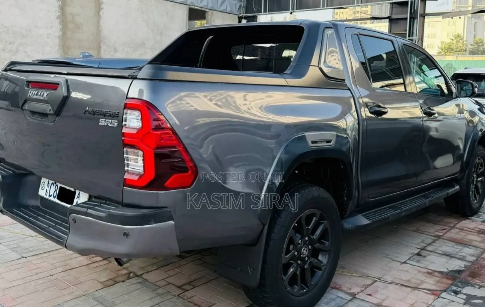 Toyota Hilux 2023 Gray