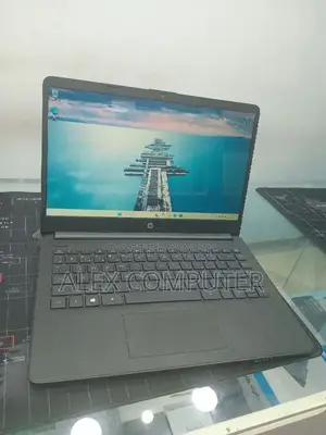 New Laptop HP Stream Notebook 8GB SSD 256GB