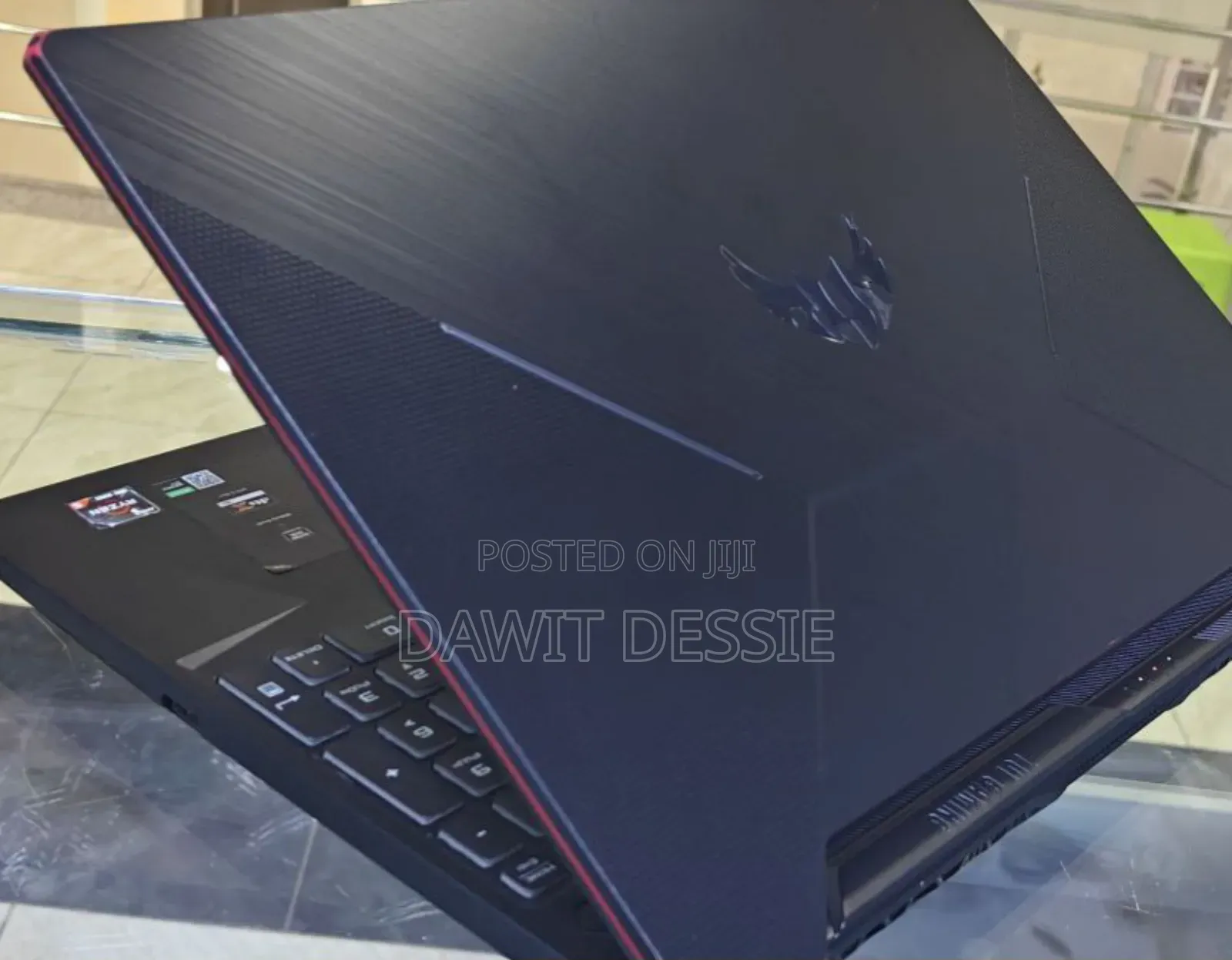 New Laptop Asus 16GB AMD Ryzen 5 SSD 512GB
