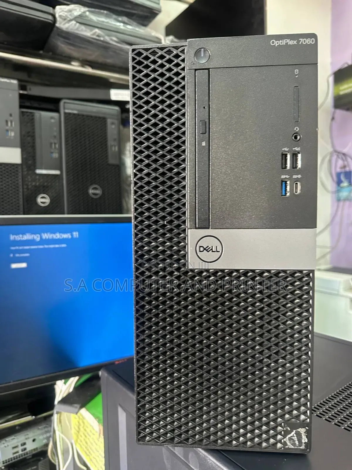 Desktop Computer Dell OptiPlex 7060 8GB Intel Core i5 HDD 1T