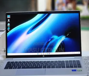 New Laptop HP ProBook 450 G9 16GB Intel Core I7 SSD 512GB