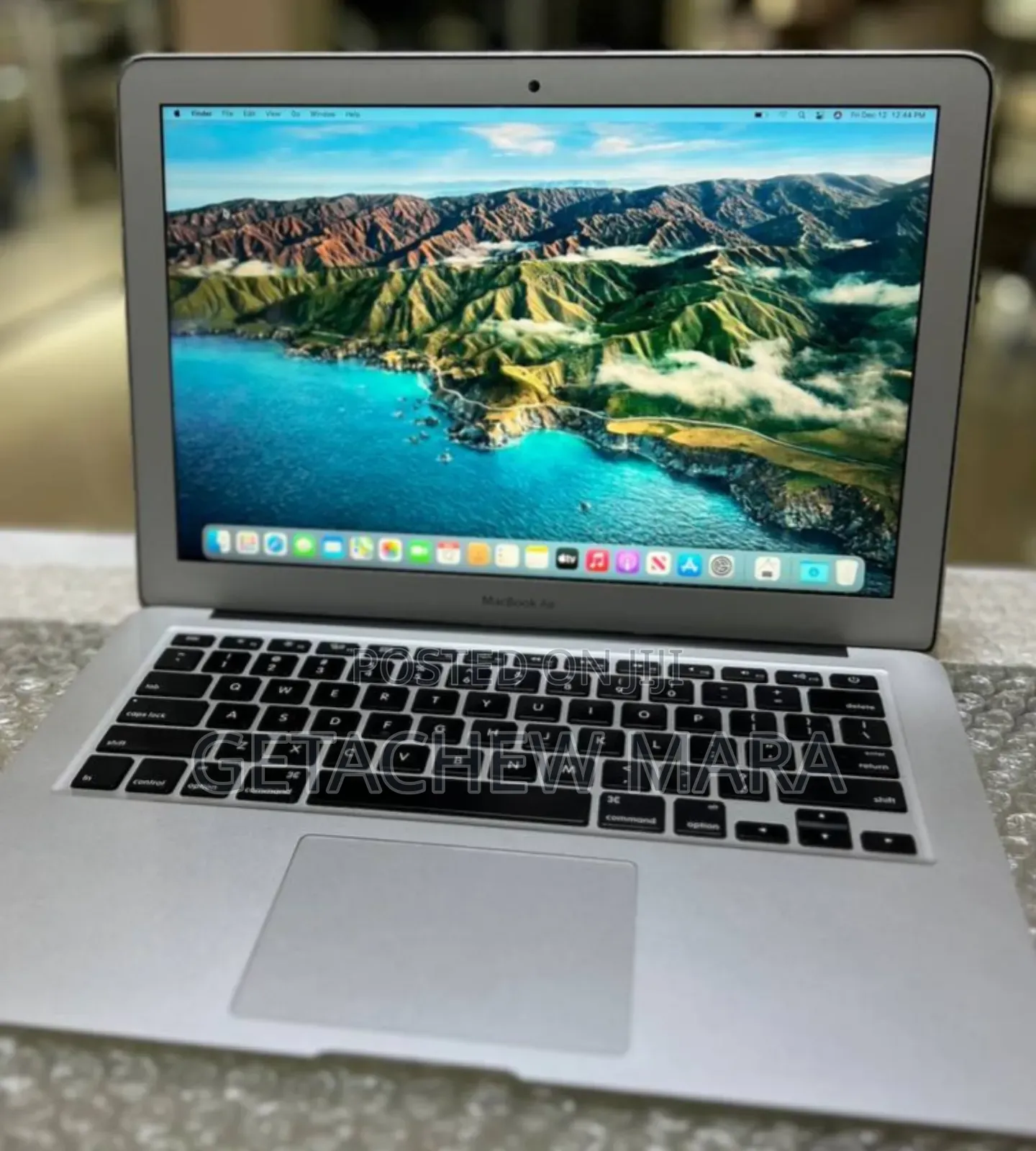 New Laptop Apple MacBook Air 2014 4GB Intel Core I5 SSD 256GB
