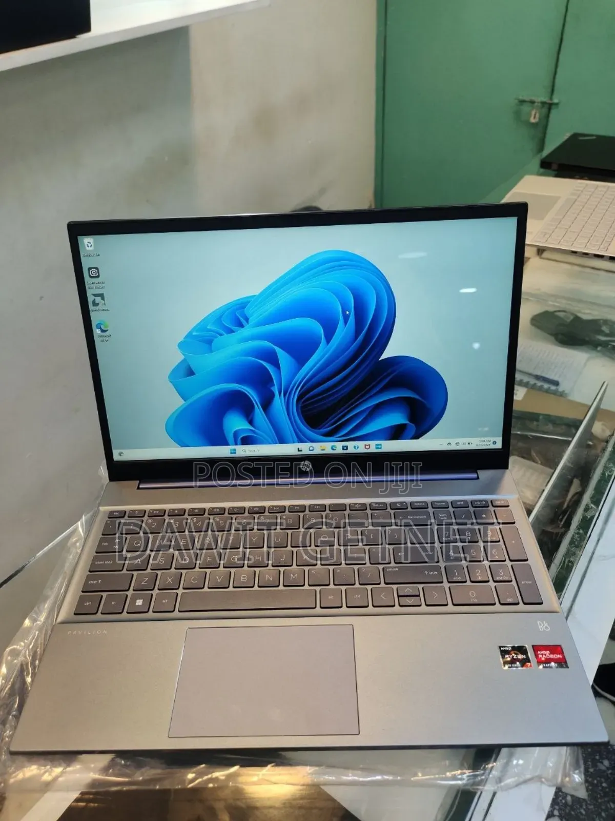 New Laptop HP Pavilion 15 16GB AMD Ryzen 7 SSD 512GB