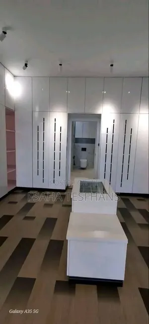 5bdrm House in G+2, Bole for rent
