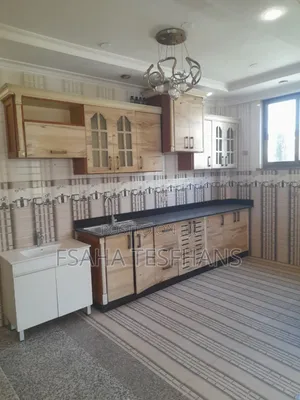 4bdrm House in Villa House, Bole for rent