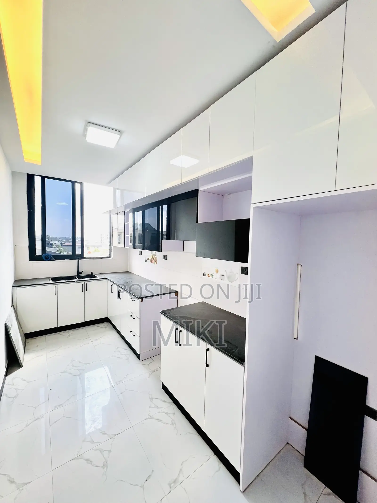 3bdrm Apartment in Haile Garment, Nifas Silk-Lafto for sale