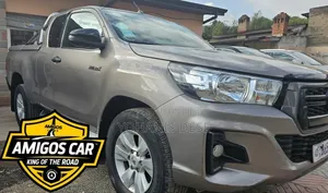 Toyota Hilux 2020 Beige