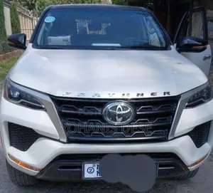 Toyota Fortuner 2020 Beige