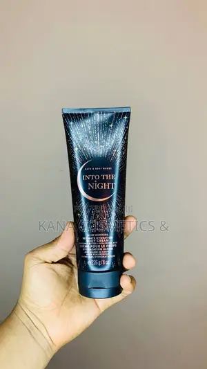 Bath and Body Works - Moisturizing Body Cream From Us