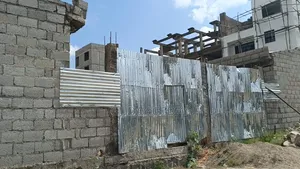 400 ካሬ ባዶ ቦታ በቃሊቲ አለም ባንክ