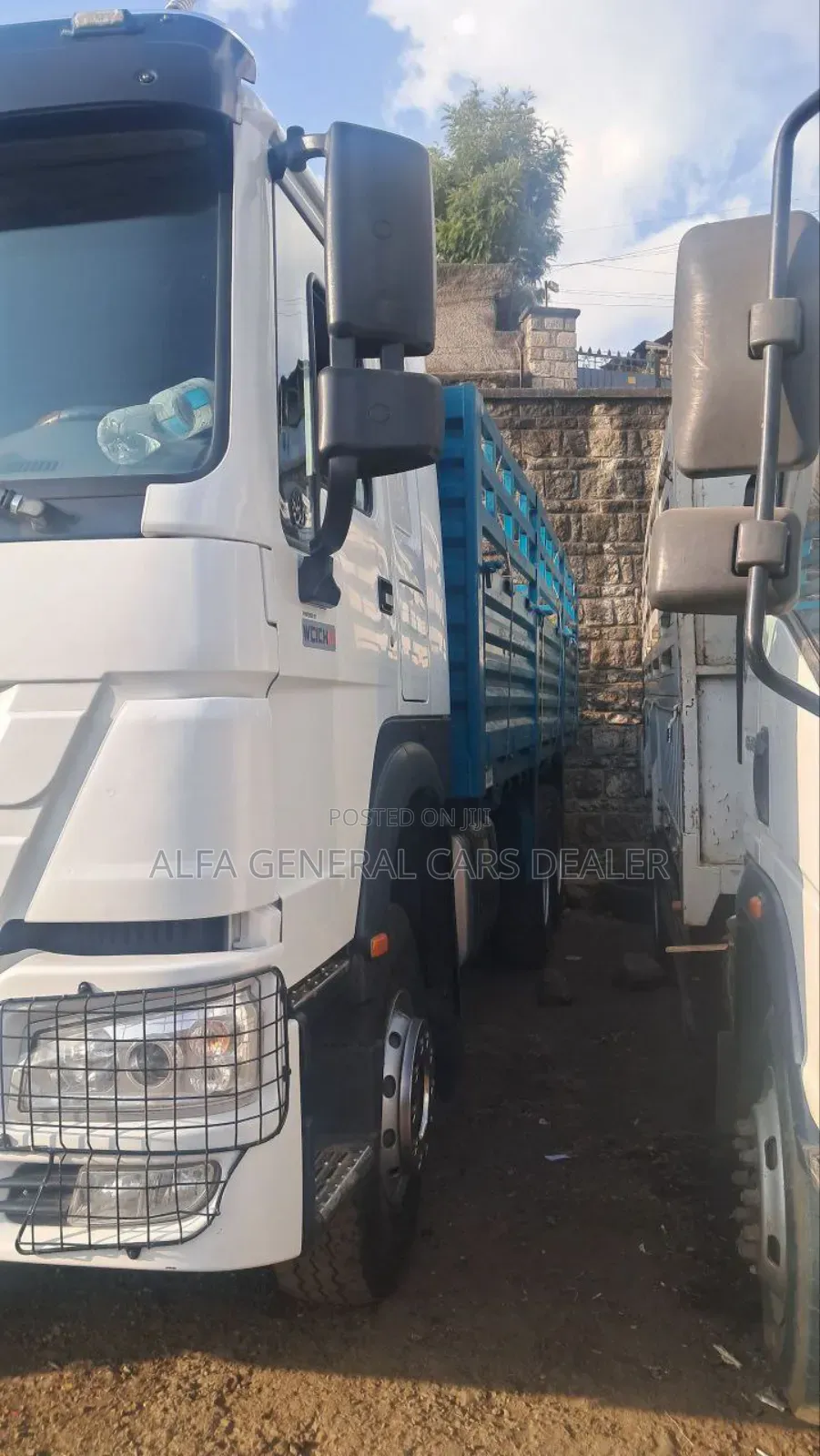 Sinotruk 2025 White