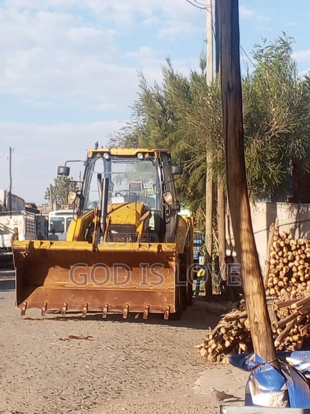Back Loader Cat
