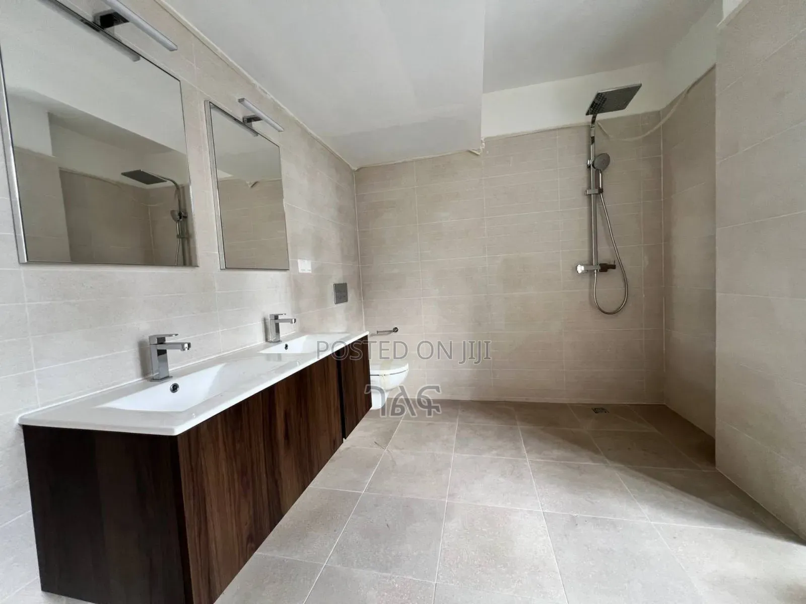 3bdrm Apartment in ቤቱ የሚገኘው ቦሌ ደንበል, Bole for sale