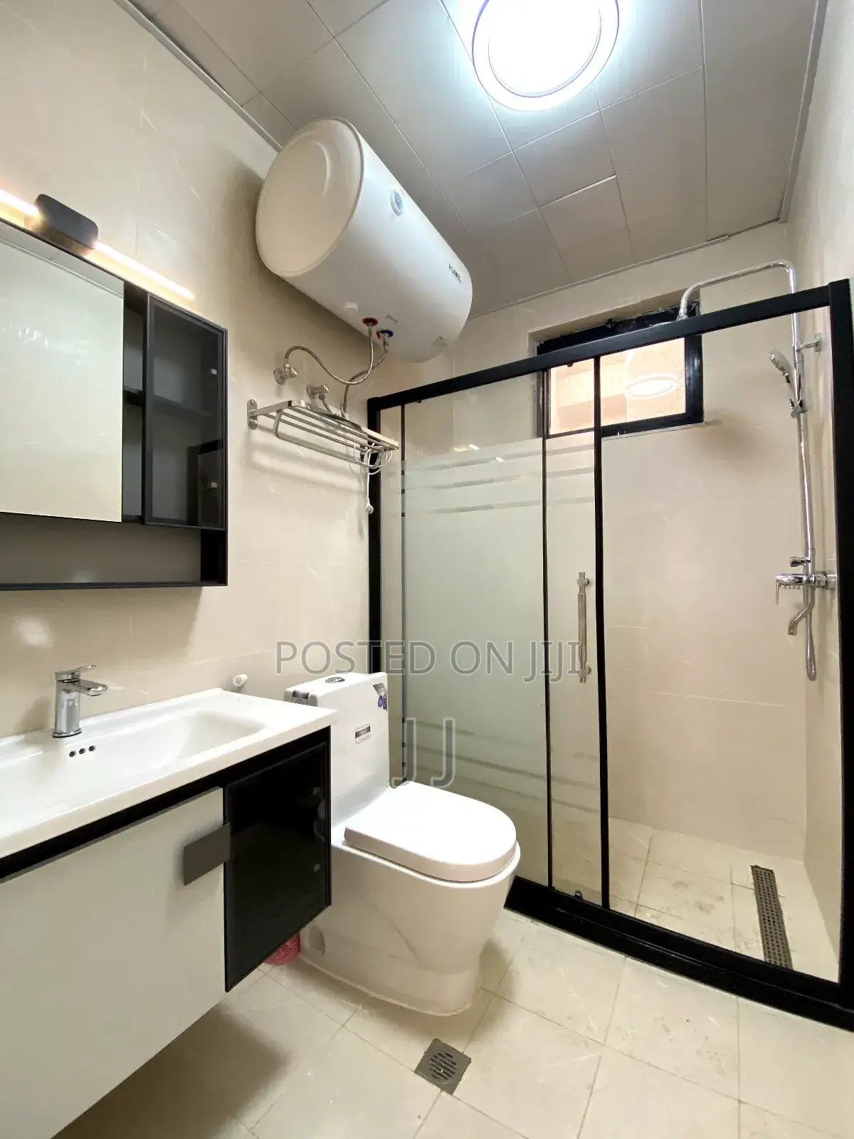 Furnished 3bdrm Apartment in Gullele for rent