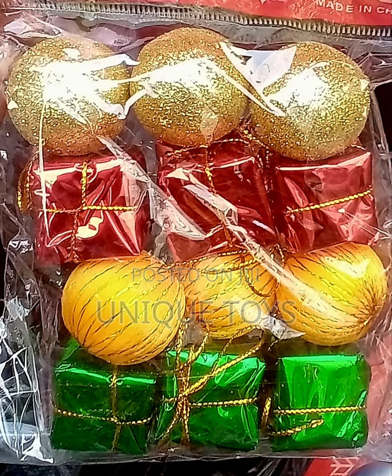 Christmas Small Gold Red Baubles + Gift Boxes