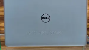 New Laptop Dell Inspiron 15 8GB Intel Core I7 SSD 1T