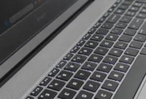 New Laptop Lenovo Yoga C740 8GB Intel Core i5 SSD 512GB