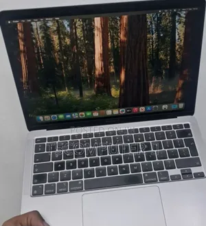 New Laptop Apple MacBook Air 2020 M1 16GB Apple M1 SSD 256GB