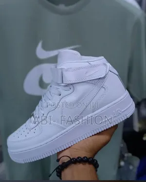 Nike Air Force 1 High Shoes