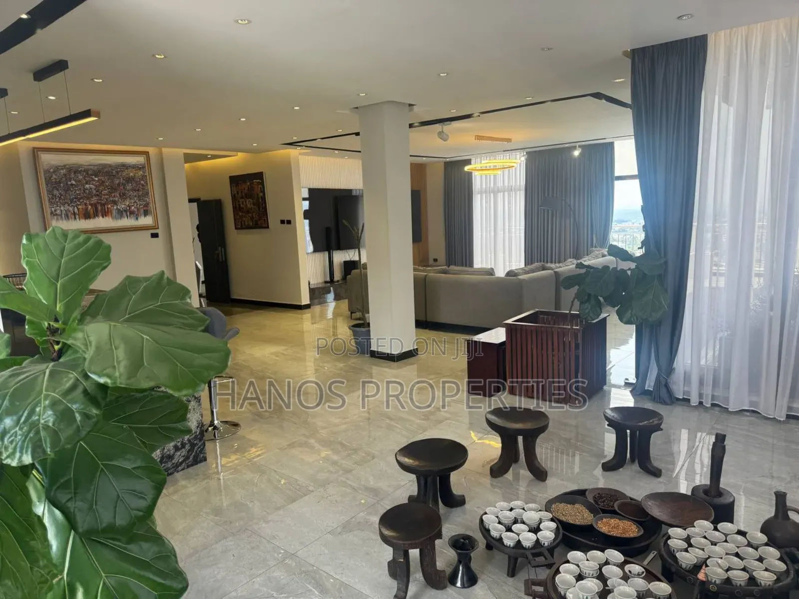 Furnished 5bdrm Penthouse in Yeka for sale