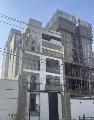 5bdrm House in Ayat, Yeka for sale