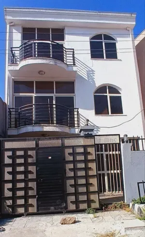 Furnished 6bdrm Townhouse/Terrace in አያት አካባቢ ለመኖርያ ተመራጭ, Yeka for sale