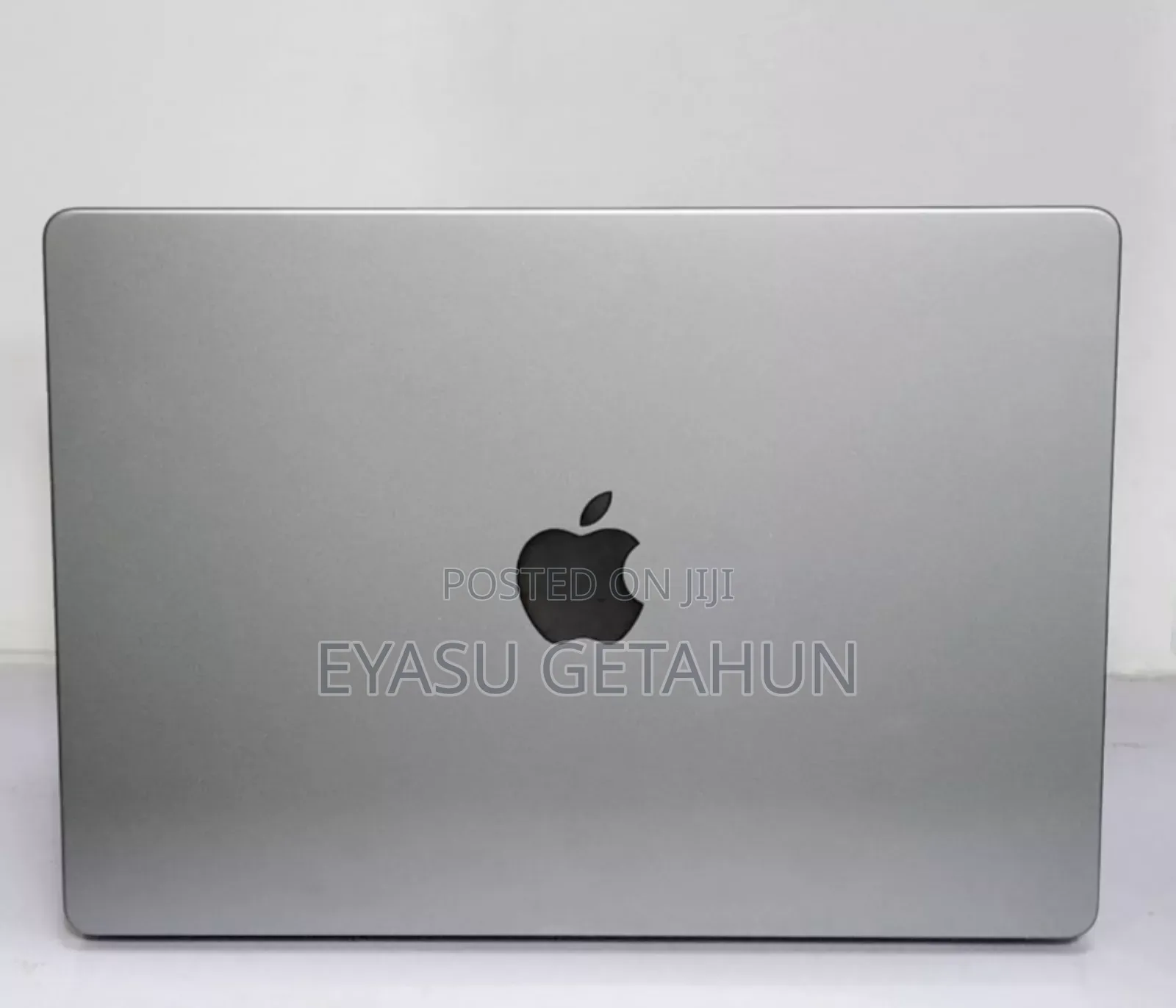 New Laptop Apple MacBook Pro M1 16GB Apple M1 Pro SSD 512GB