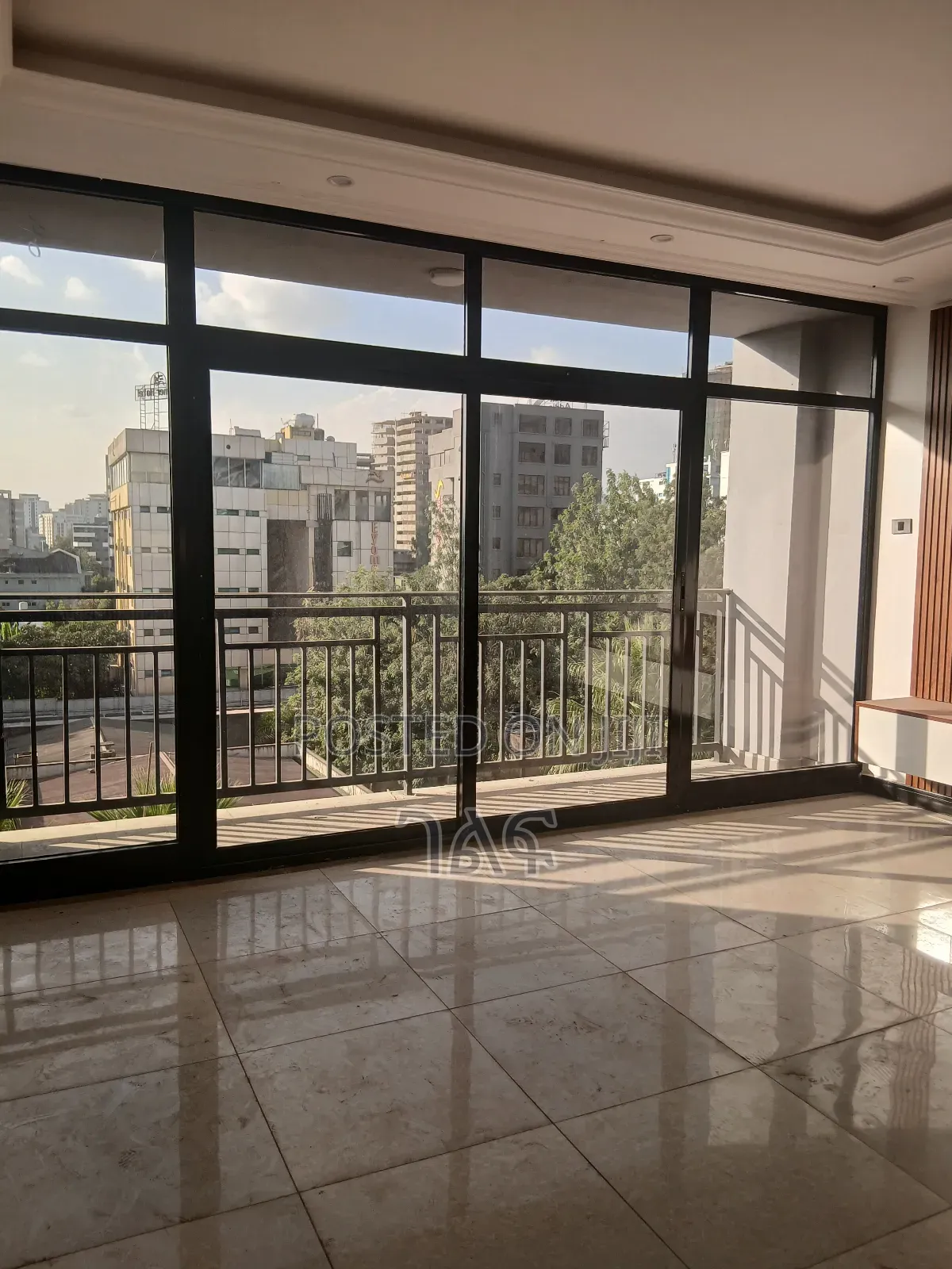 3bdrm Apartment in Bole : አለም ሲኒማ  ጀርባ for sale