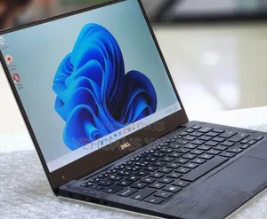 New Laptop Dell XPS 13 8GB Intel Core I7 SSD 256GB
