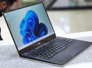 New Laptop Dell XPS 13 8GB Intel Core I7 SSD 256GB