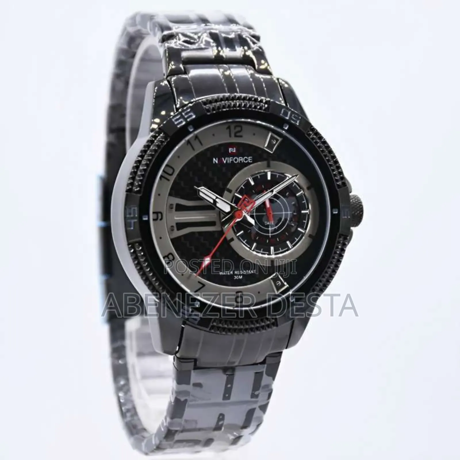 Naviforce Nf9206 Men's Watch With a Black Stainless Steel Band