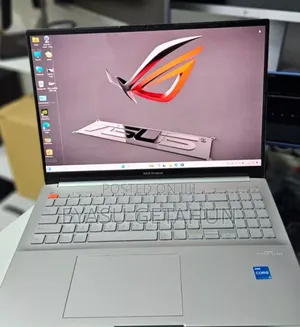 New Laptop Asus VivoBook 15 X505BA 16GB Intel Core I5 SSD 512GB