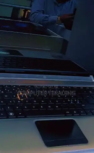 New Laptop HP Pavilion 15 8GB AMD SSD 320GB