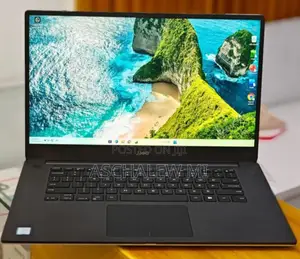 New Laptop Dell XPS 15 16GB Intel Core I7 SSD 512GB