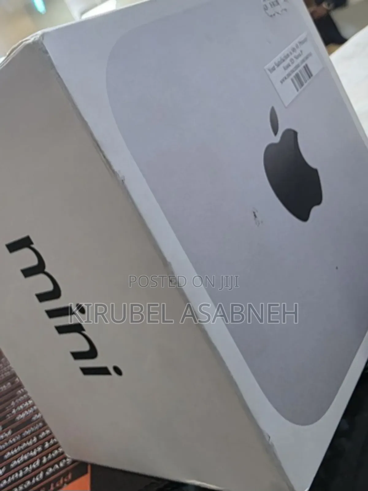 New Laptop Apple MacBook 16GB Apple M4 SSD 256GB