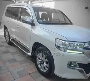 Toyota Land Cruiser 2012 Beige