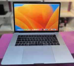 New Laptop Apple MacBook Pro 2017 16GB Intel Core I7 SSD 512GB
