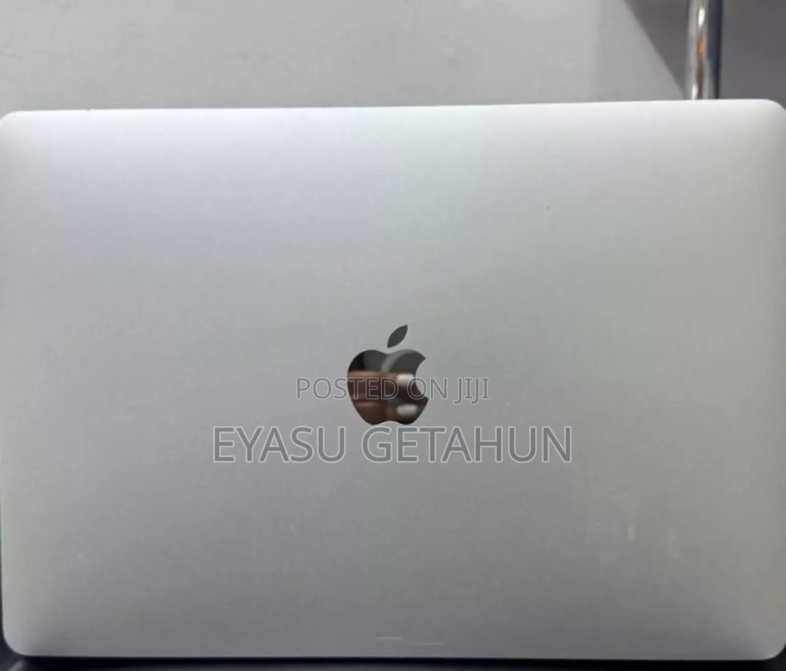 New Laptop Apple MacBook Pro 2017 8GB Intel Core I5 SSD 128GB