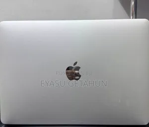 New Laptop Apple MacBook Pro 2017 8GB Intel Core I5 SSD 128GB