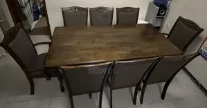 Diningtable
