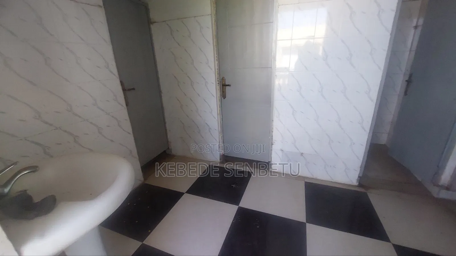 3bdrm House in East Shewa for rent