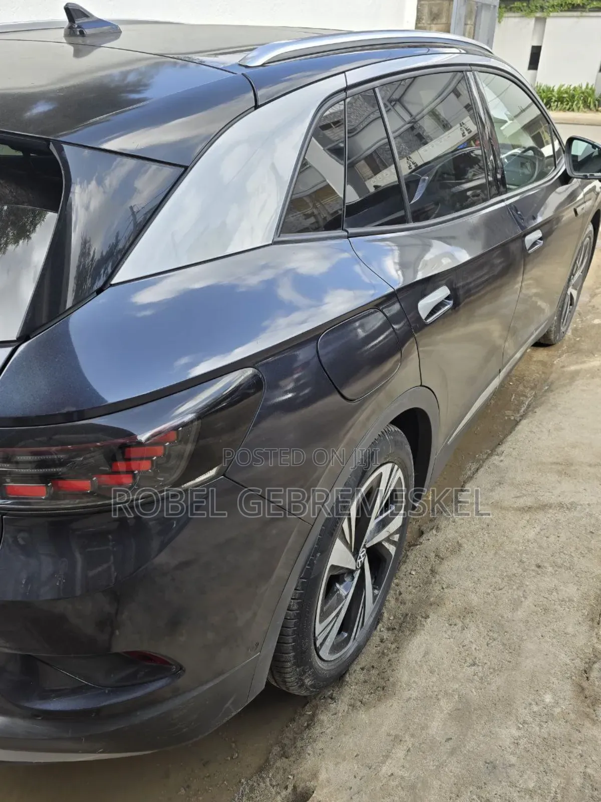 Volkswagen ID.4 2022 Matt Black
