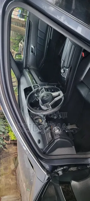 Mercedes-Benz E200 2013 Gray
