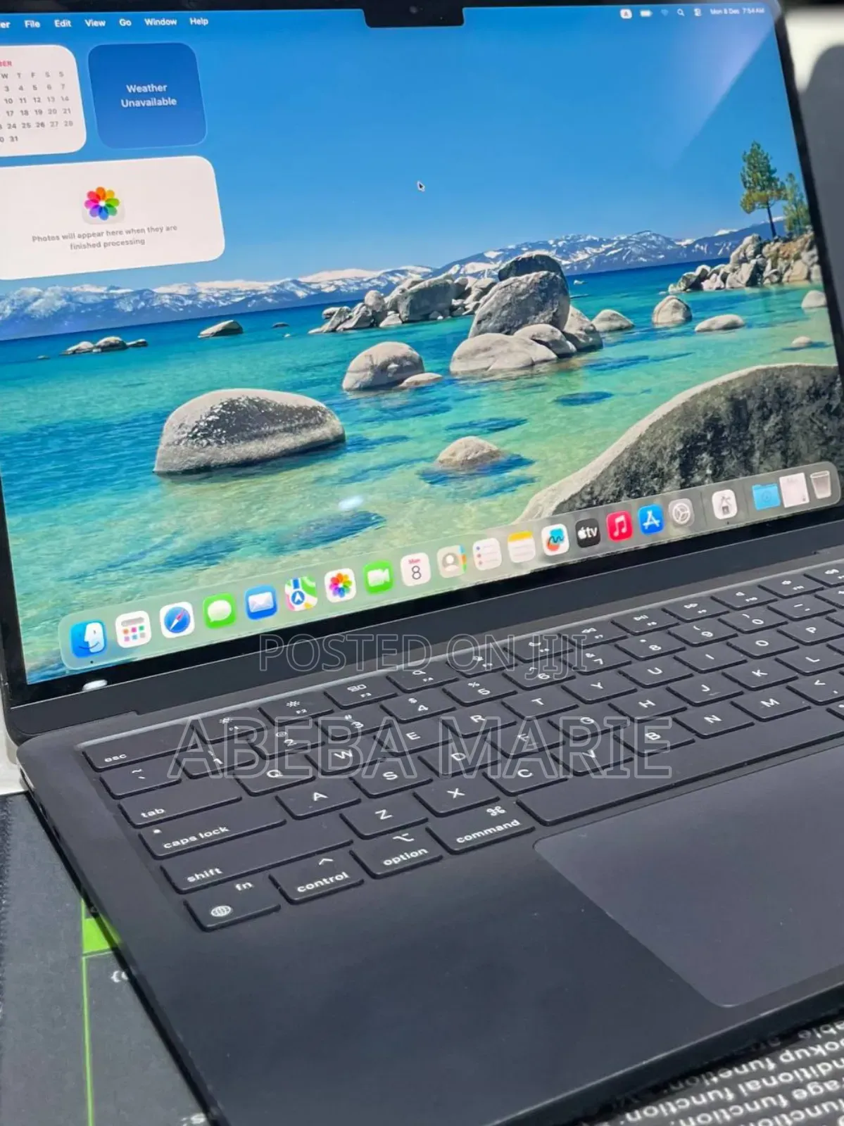 New Laptop Apple MacBook Air 2024 M3 13-Inch 8GB Apple M3 SSD 256GB