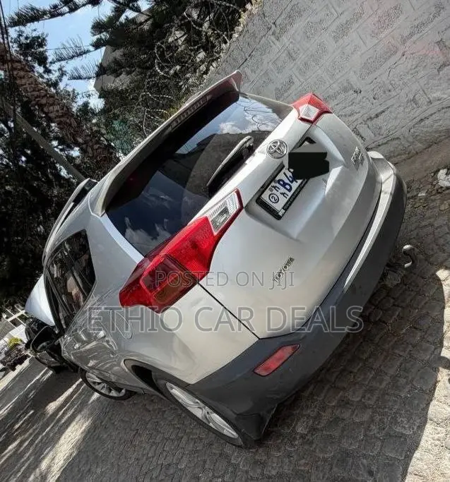 Toyota RAV4 2014 Silver